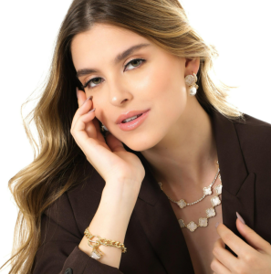 lomani colares e pulseiras