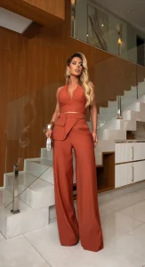 roupas de luxo terracota